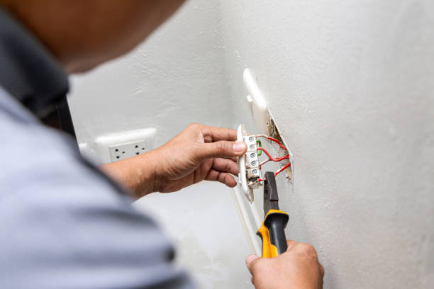 Best Electrical Contractors for Businesses  in South Monroe, MI